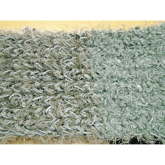 Snoozies Gray Colorblock Soft Crochet Pattern Infinity Large Long Length Scarf - Picture 5 of 10